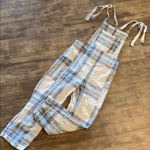 Aerie size XS linen overalls plaid